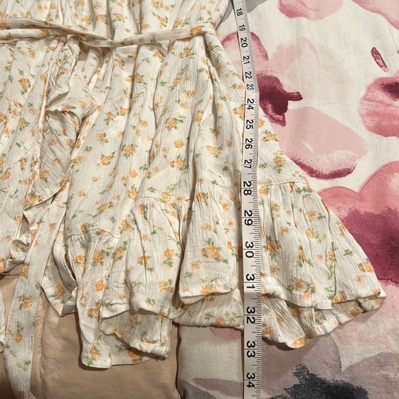 Billabong Wrap and Roll Floral mini dress - Picture 8 of 8